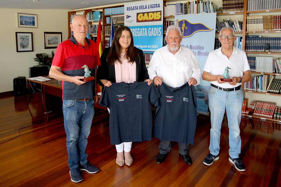 Un centenar de embarcaciones poblarán la Ría de Arousa gracias al Náutico de Ribeira