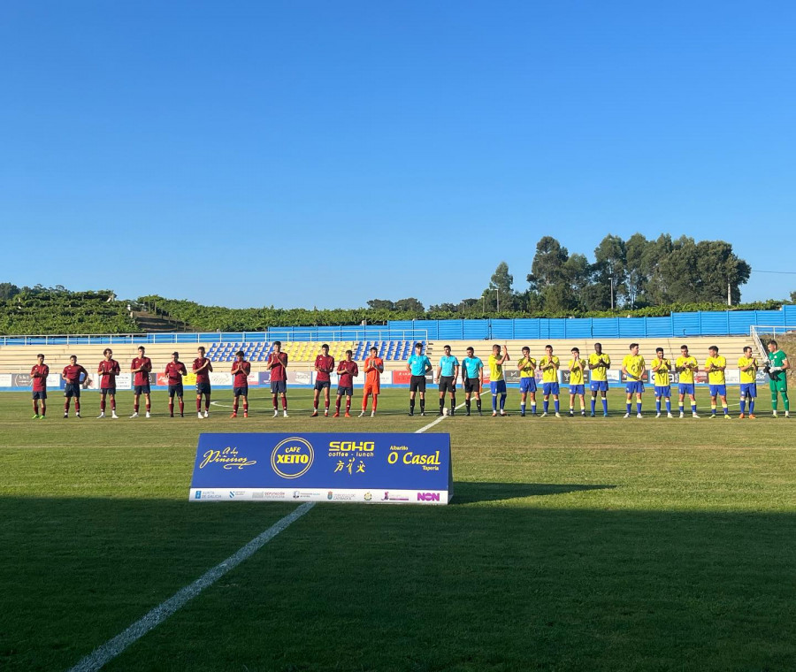 El Pontevedra se lleva el Trofeo Vila de Cambados en los penaltis (1-3)