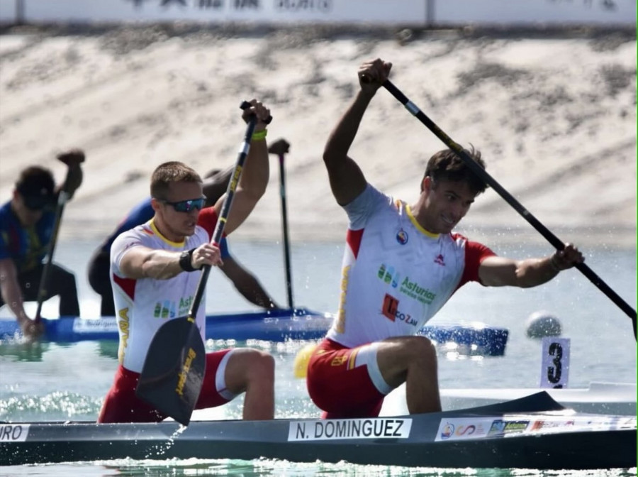 Noel Domínguez y Adrián Sieiro logran el pase a la final de C2 1000 metros en Uzbekistán