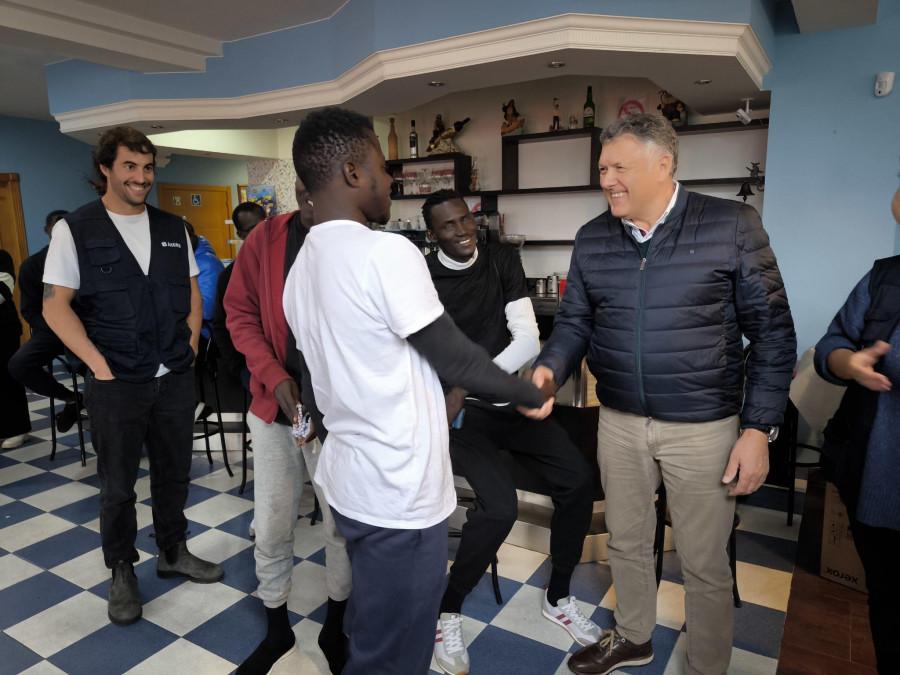 El Concello colaborará con Accem durante la estancia de los migrantes de Mali en Sanxenxo