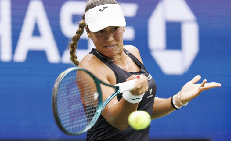 Jéssica Bouzas inicia su gira asiática con una derrota ante la japonesa Sara Saito en el WTA 250 de Osaka