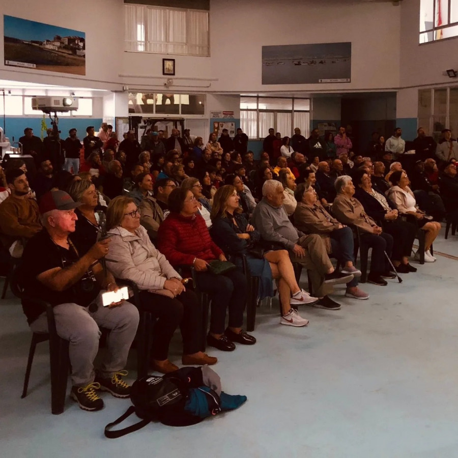 Cabo de Cruz documenta y divulga su historia a través de un proyecto de la asociación A Gamela