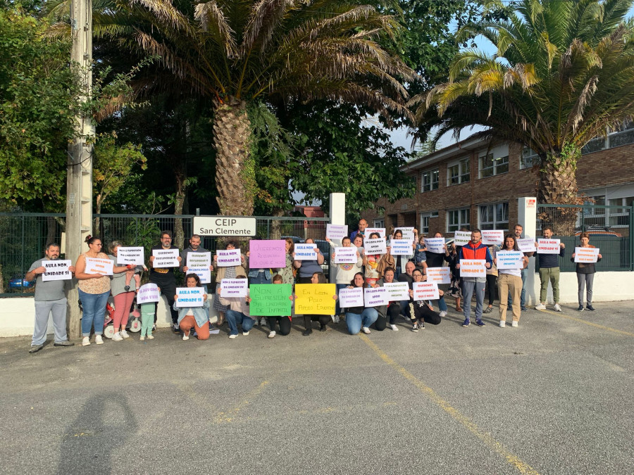 Protestas en Caldas por la pérdida de la tercera unidad de Infantil en San Clemente