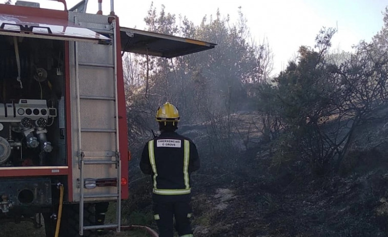 Identifican al presunto autor de un incendio forestal intencionado en Reboredo, O Grove