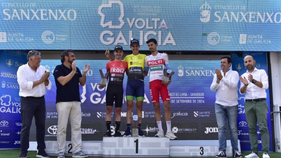 José Luis Faura triunfa en la Vuelta a Galicia en Sanxenxo