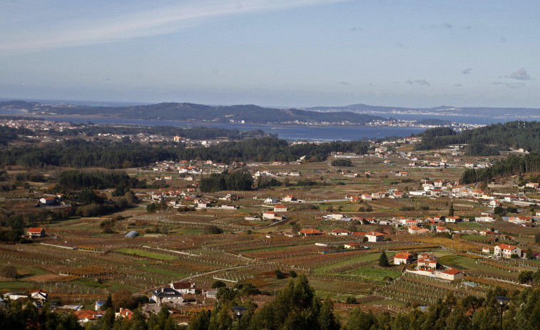 Un informe de la Xunta plantea una hipotética fusión de los concellos de Sanxenxo y Meaño