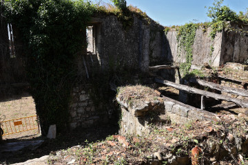 Parga ruinas finca meis