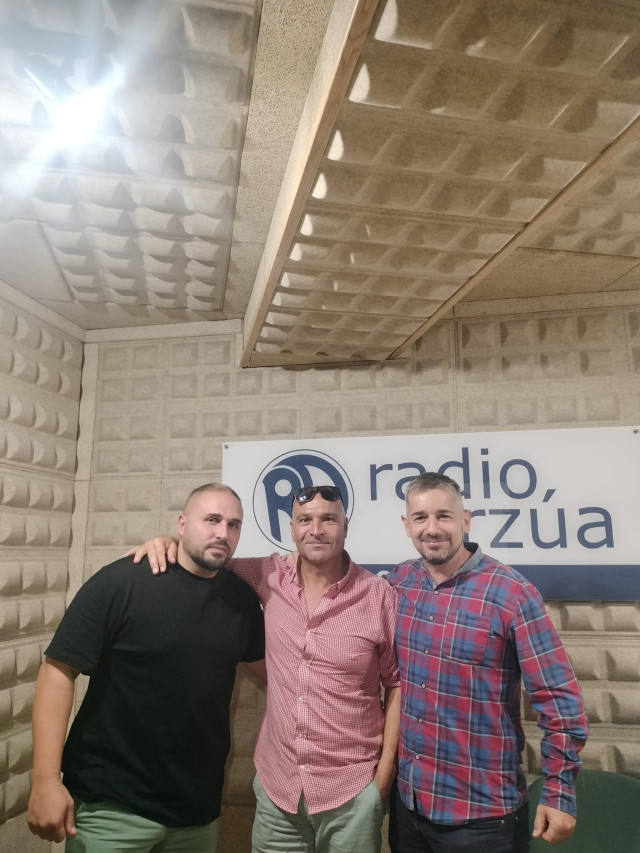 PoliciaNacionalenRadioArzua