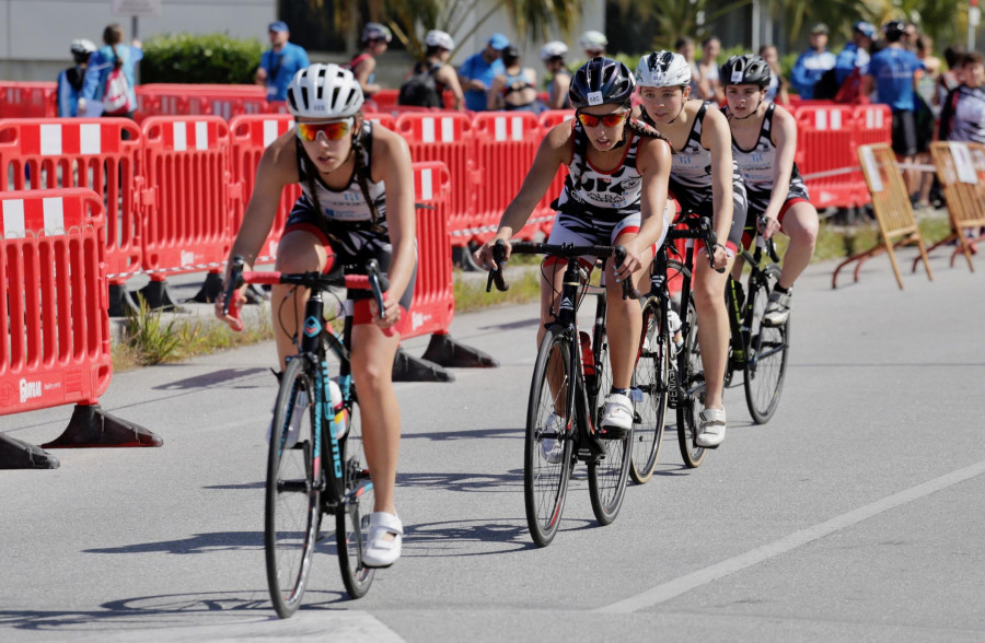 El  XIII Triatlón Concello de Vilagarcía contará con 80 equipos