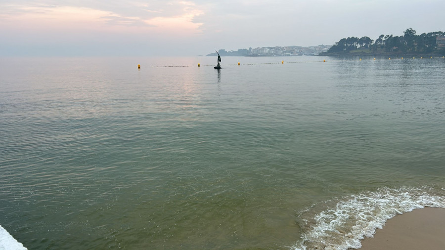 ¿Por qué el agua de la playa de Silgar está verde?