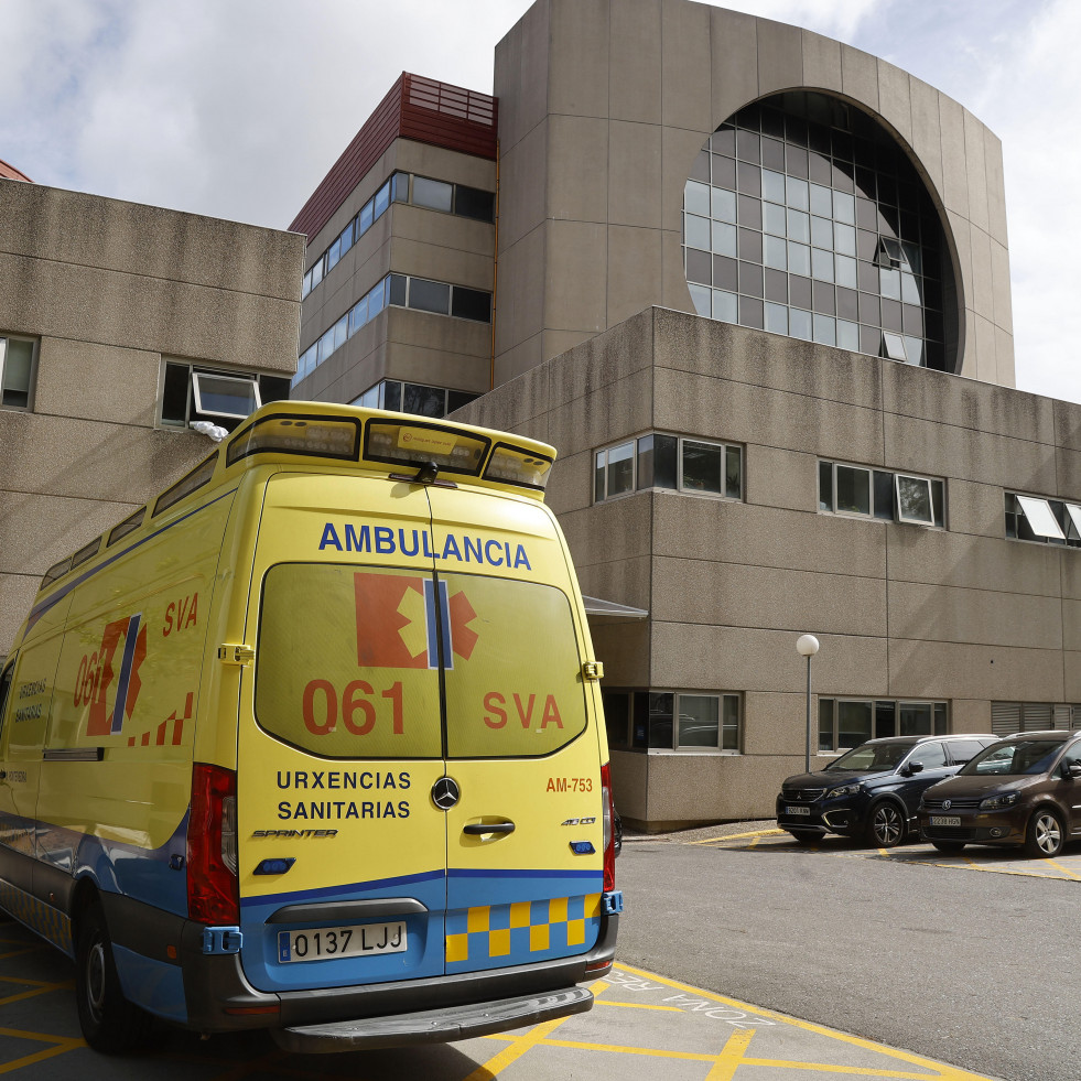 Nueva polémica por la medicalizada de O Salnés: El personal denuncia que se destina a traslados y no a urgencias extrahospitalarias