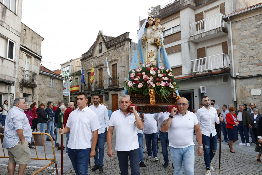 Seis orquestas y muchas más actividades para celebrar el Rosario en Vilaxoán