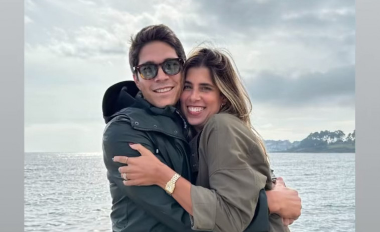 Pablo Castellano, marido de María Pombo, se emociona al visitar Sanxenxo