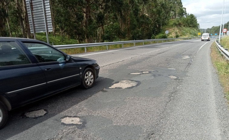 Corte de tráfico en la Autovía do Barbanza entre Palmeira y Ribeira