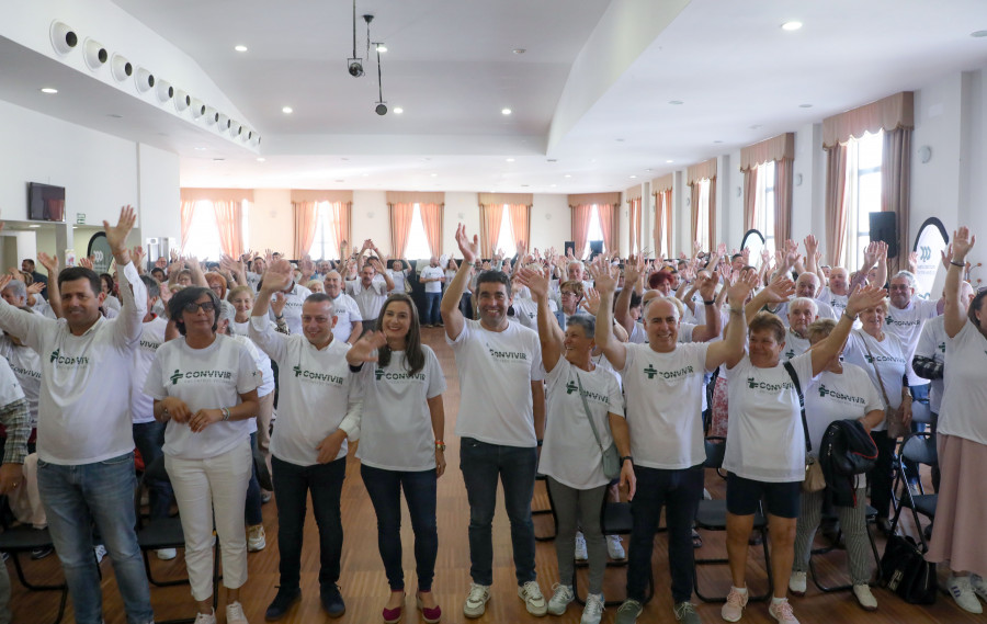 La cita de +Convivir en Cambados reúne a 300 representantes del asociacionismo