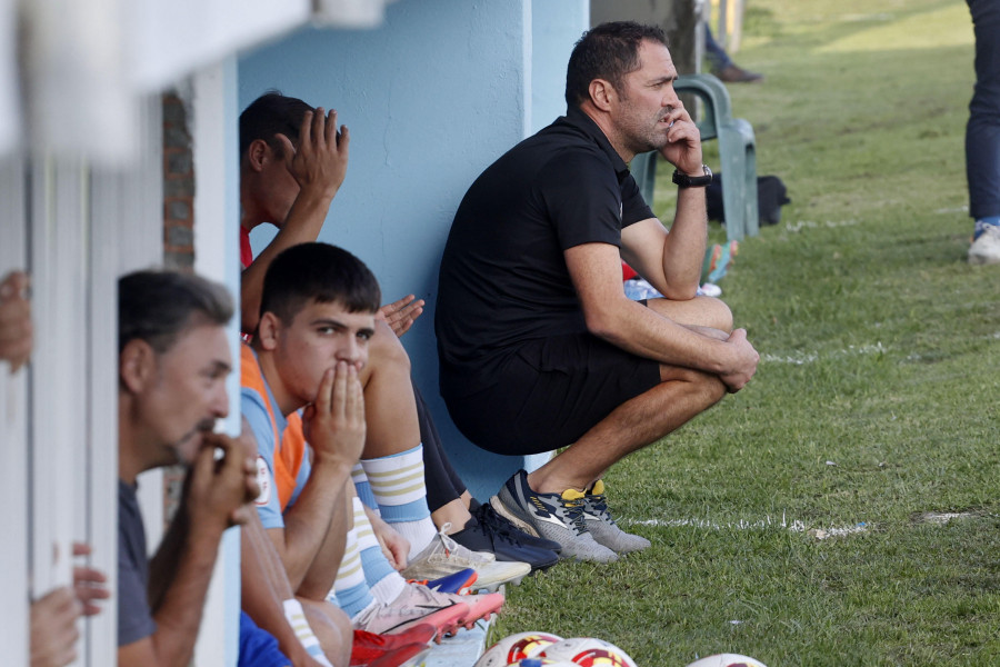 El Villalonga paga caro sus errores y encaja su cuarta derrota en Viveiro