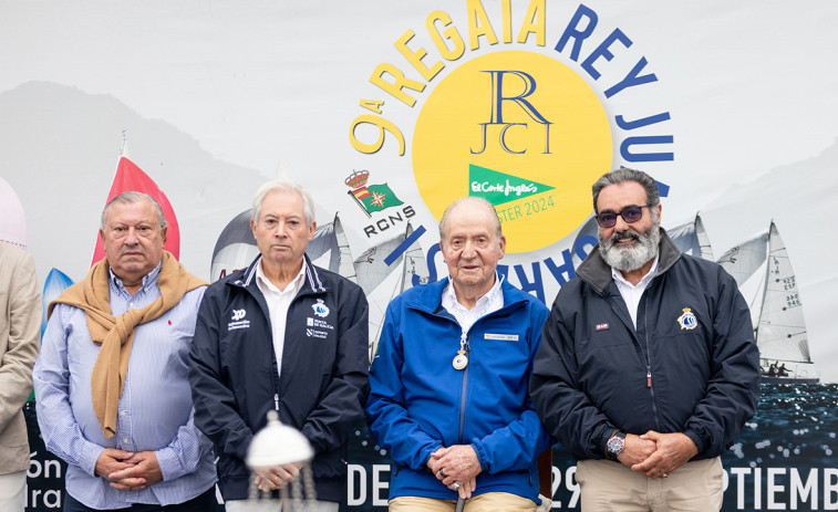 La Federación Gallega de Vela otorga la medalla de oro al Rey Don Juan Carlos