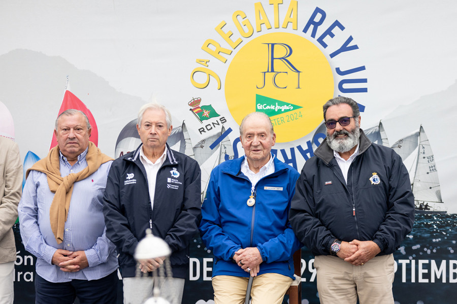 La Federación Gallega de Vela otorga la medalla de oro al Rey Don Juan Carlos