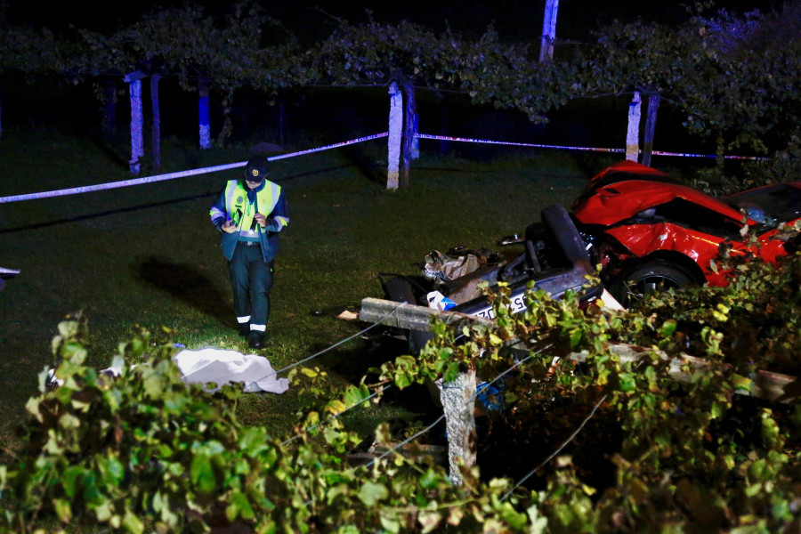 Investigado por homicidio imprudente el conductor del vehículo implicado en el accidente que costó la vida a un matrimonio en Sanxenxo