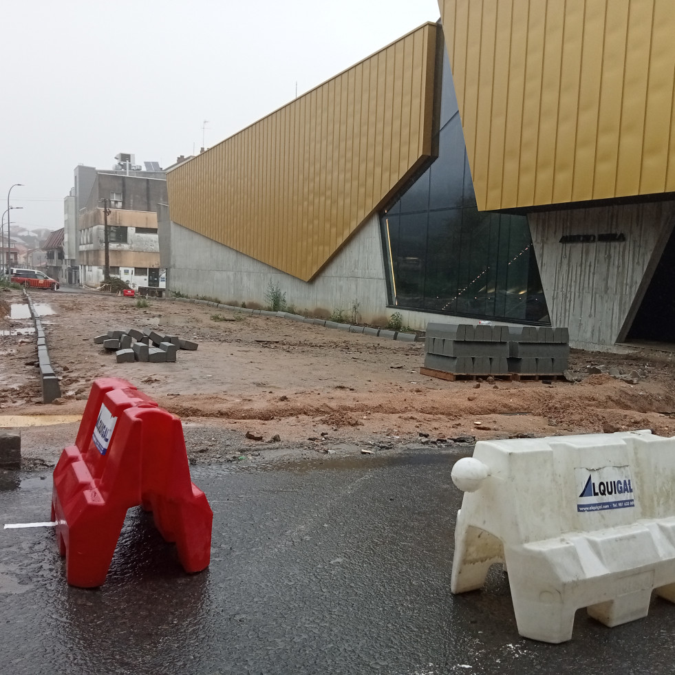 Ribeira destinará 875.000 euros a sustituir antiguas tuberías de agua para reducir las fugas