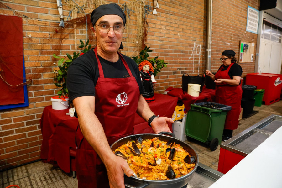 El arroz, el pulpo y las zamburiñas reinan en las primeras jornadas de una concurrida Festa do Marisco