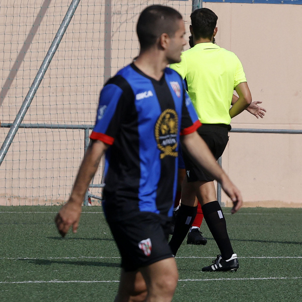 El Céltiga encaja su primera derrota en el campo del Areas en un partido en el que mereció mucho más