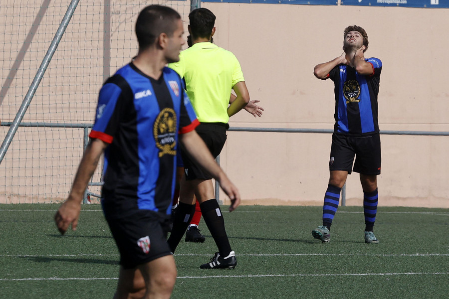 El Céltiga encaja su primera derrota en el campo del Areas en un partido en el que mereció mucho más