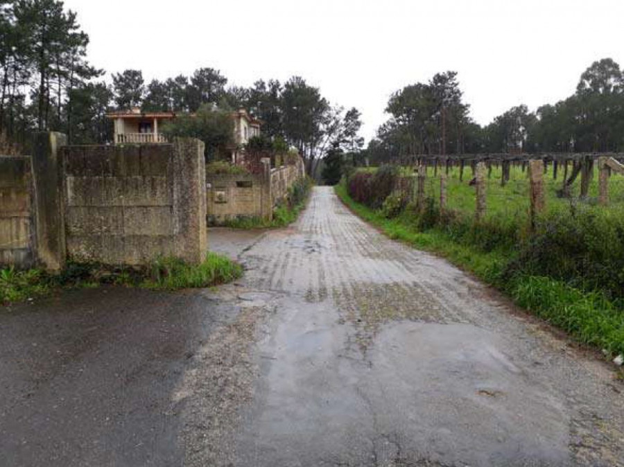 Sanxenxo licita la mejora del vial entre Gondariño y Carballo, en Vilalonga, por 63.581 euros