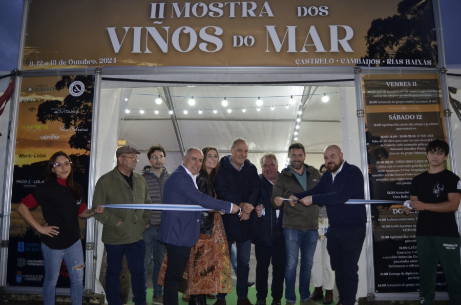 Castrelo “descorcha” tres días completos de exaltación de los productos del mar y el vino