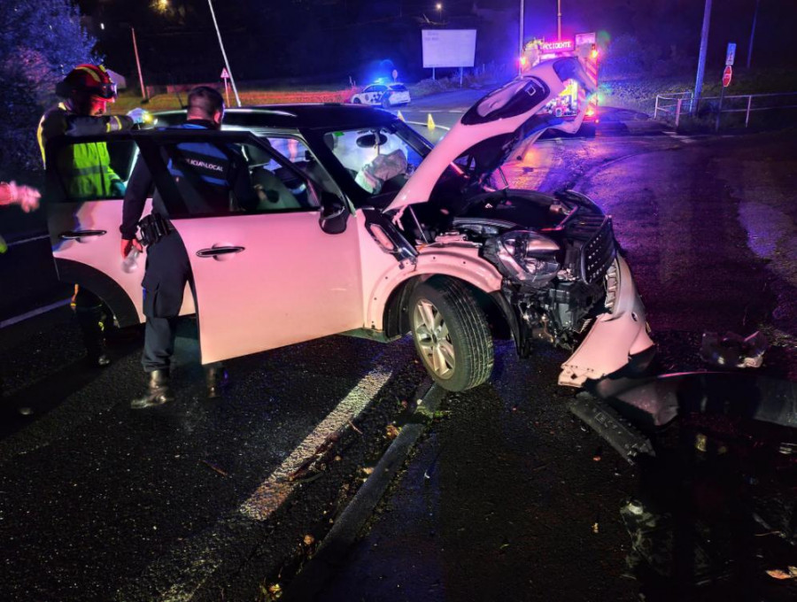 Cuatro heridos tras una salida de vía en Outeiro, en Bamio