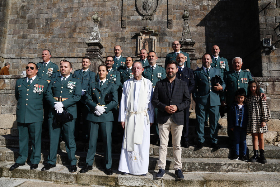 La Guardia Civil celebra la festividad del Pilar con actos en Cambados, Vilagarcía y Valga