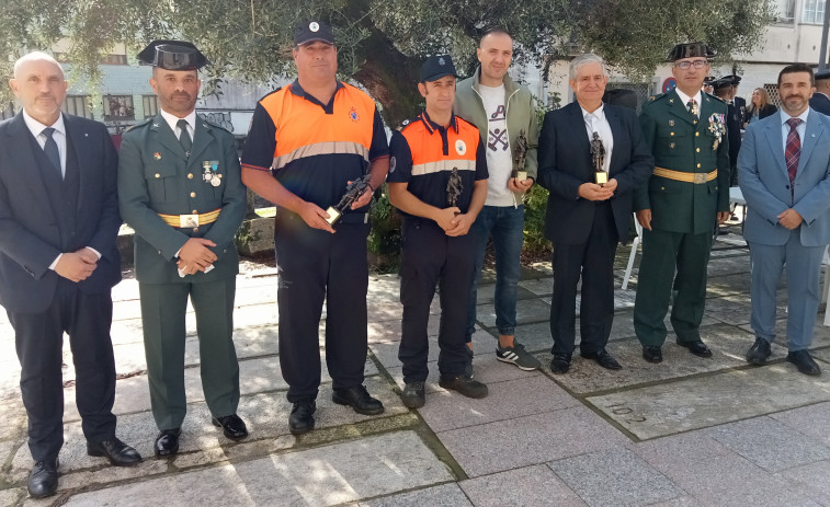 Reportaje | Homenaje benemérito a los grupos de Protección Civil, al PAC boirense y a Ramón Lojo