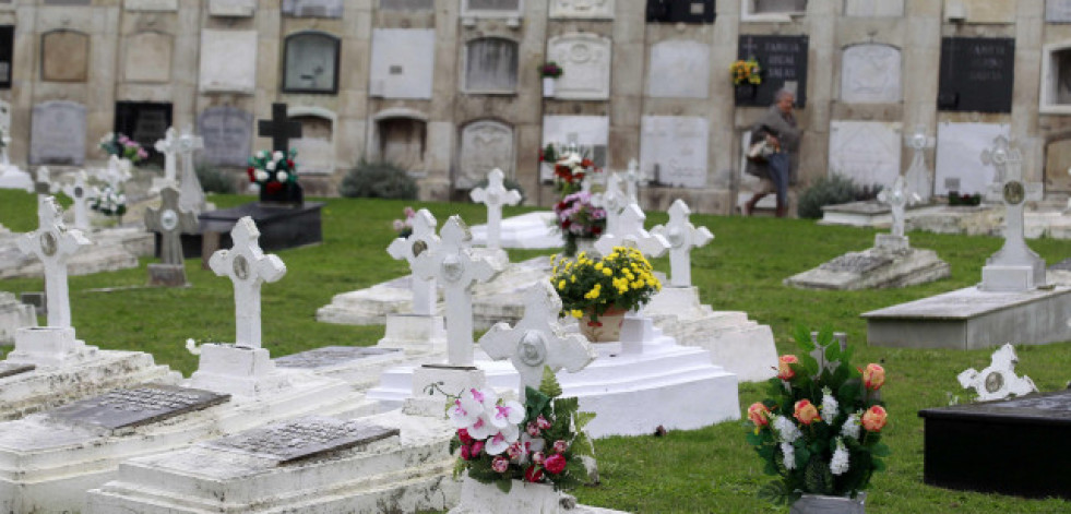 O Consello da Cultura Galega aborda o uso da lingua nos ritos funerarios