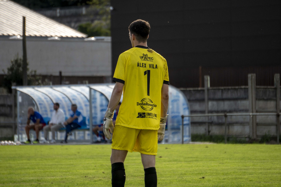 Álex Vila: “Estoy contento por el partido, pero espero no encajar contra la UD Ourense”