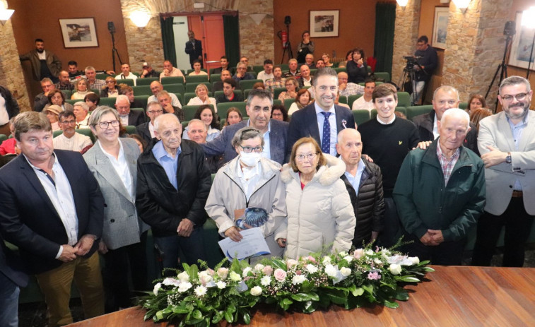 La Cofradía de Aguiño conmemora sus cien años de historia