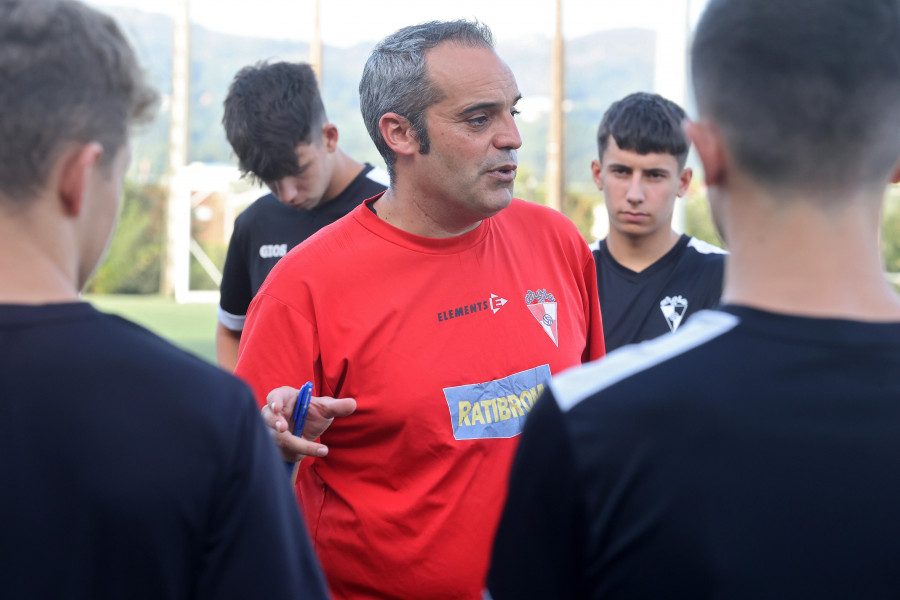 El Arosa cierra este sábado ante el Oviedo su particular Tourmalet