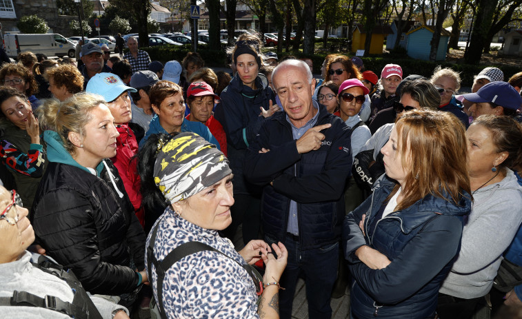 El PSOE urge acciones de mejora del saneamiento en Vilanova para atajar los cierres al marisqueo