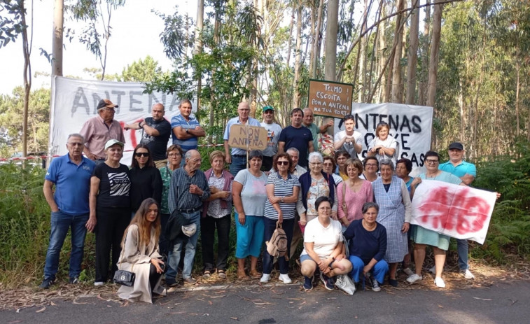 Sanxenxo tiene que volver a paralizar los trabajos de la polémica antena prevista en Arra