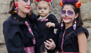 Búscate no Desfile de Samaín de A Illa de Arousa