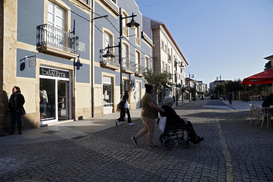 Crece la tensión por la peatonalización de la Praza de Asorey tras anular Abal la reunión