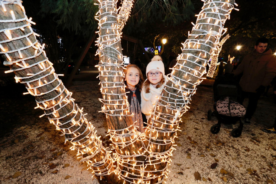 El alumbrado navideño de Vilanova contará con 150 elementos como un árbol de 12 metros