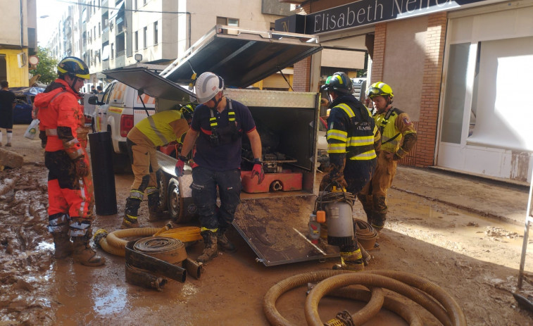 Emerxencias en Valencia | “Isto é un campo de guerra, está todo destrozado”