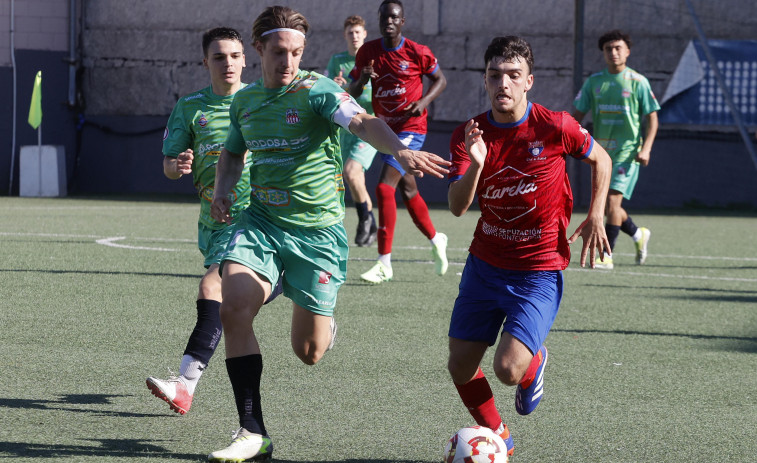 Un gol de Xabi Ares en el tramo final da la primera victoria al Umia en A Bouza