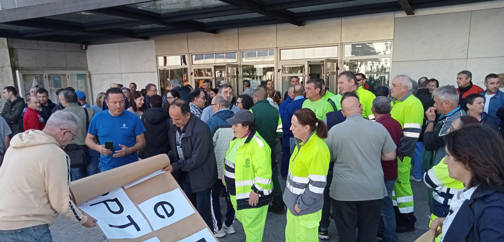 El PP de Boiro apoya al  comité de empresa y trabajadores municipales en su reivindicación de una nueva RPT