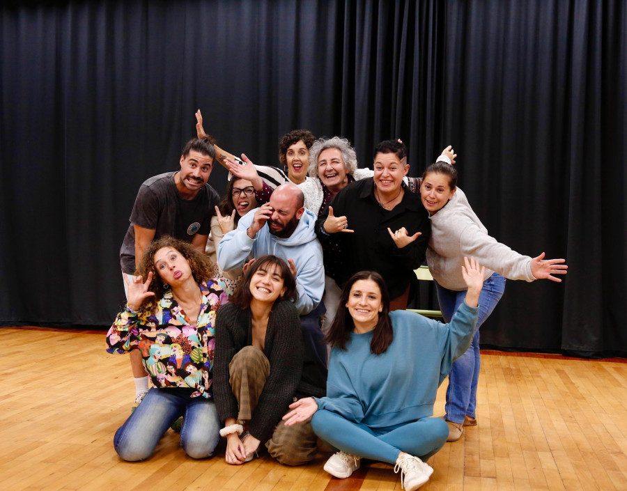 El destino y una obra con “moita música e baile” ponen a Gema González en el nuevo camino de Teatro Caracol