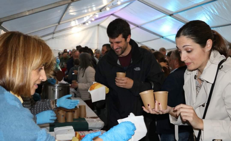 El magosto llega con fiestas en Ribadumia, Meaño, Meis y A Illa