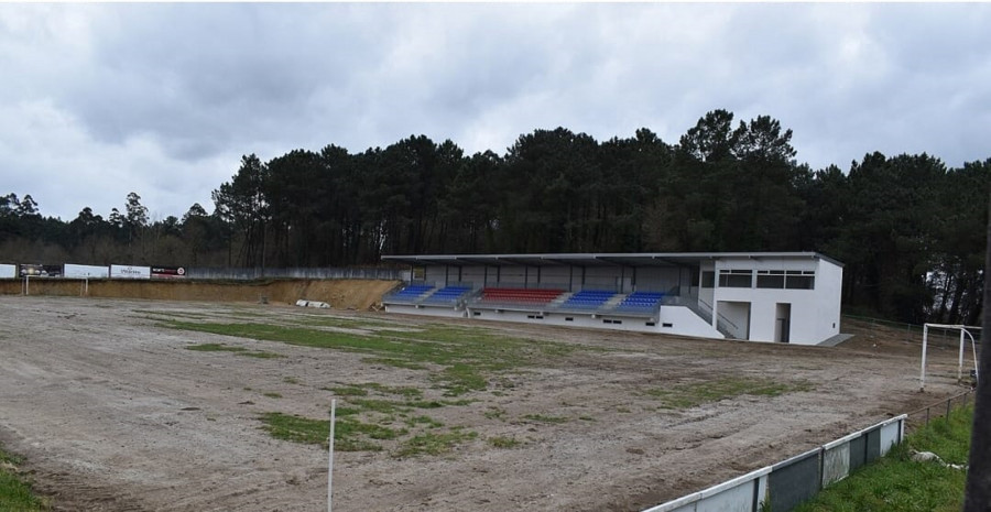 El gobierno de Moraña se compromete a dotar al campo de Mirallos de una pista de atletismo en un nuevo proyecto