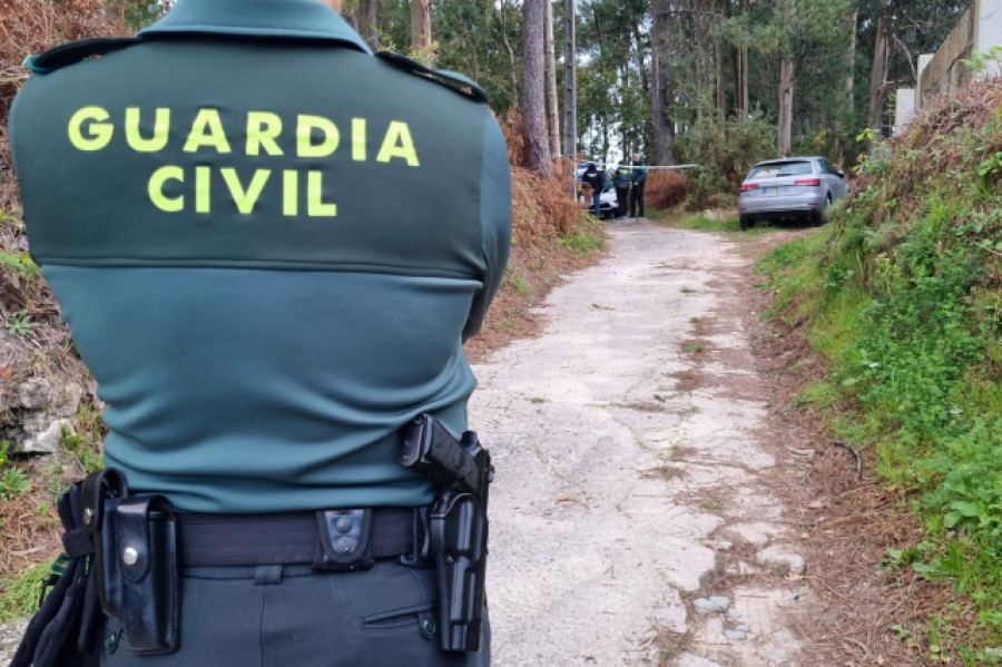 El Parlamento gallego pide mantener servicio de Guardia Civil en el rural