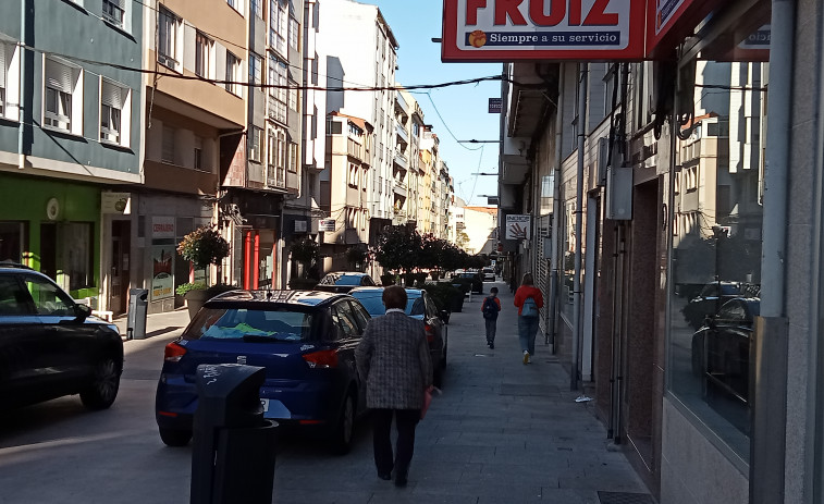 Ribeira habilitará aparcamientos por tiempo limitado en la Avenida Rosalía de Castro y Rúa de Lugo