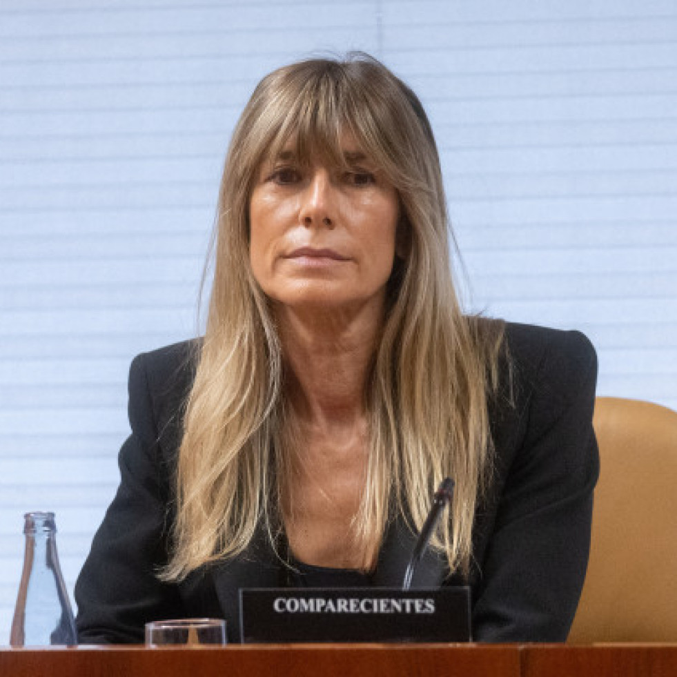 El juez investiga la cuentas bancarias de Begoña Gómez y pide su certificado matrimonial